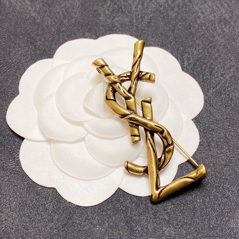 YSL Brooch 10lyr33